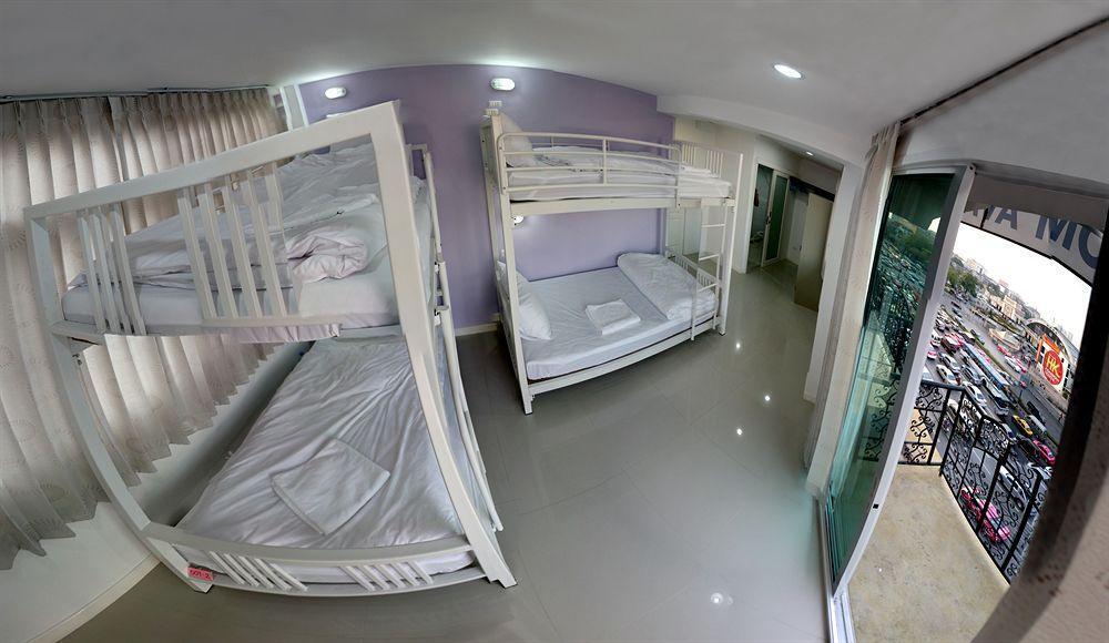 At Hua Lamphong Hotel Bangkok Zewnętrze zdjęcie