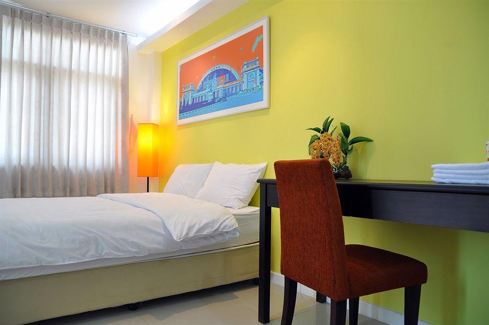 At Hua Lamphong Hotel Bangkok Zewnętrze zdjęcie